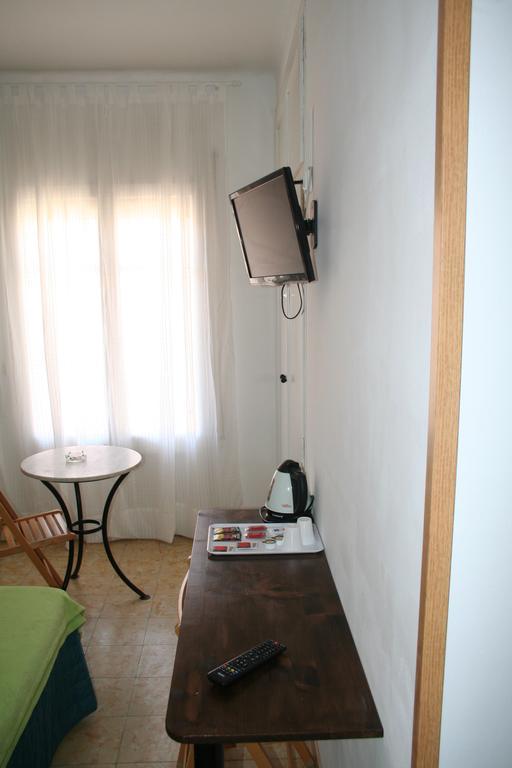 Hostal Juventus Portbou Exterior foto